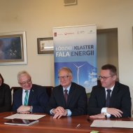 Przedstawiciele Klastra Fala Energii po podpisaniu umowy z RSM Bawełna