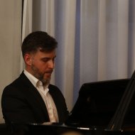 Andrzej Zawadzki - fortepian