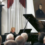 Maria Korecka-Soszkowska - fortepian