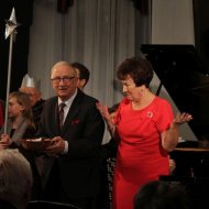 O lewej prof. Jan Krysiński i Grażyna Sikorska podczas koncertu. Foto. Jerzy Wojewoda