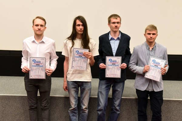 Laureaci Testu (od lewej) Paweł Gronowski, Jan Filipowicz, Jakub Łokieć i Huber Jabłoński foto. Jacek Szabela